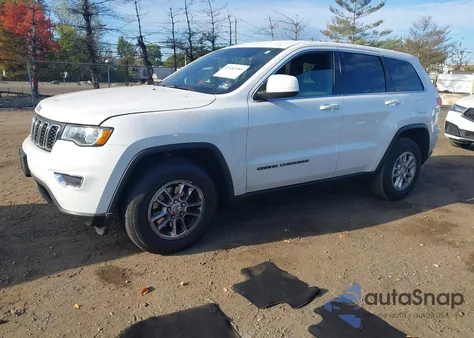 2019 Jeep Grand Cherokee Laredo 4X4 z USA, uszkodzony, nr VIN 1C4RJFAG0KC552733